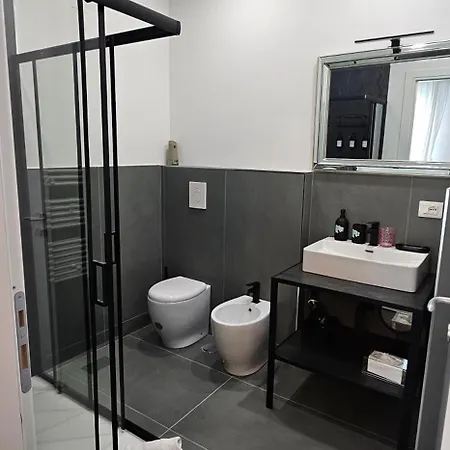 Blq Speakeasy Bed and breakfast 4*