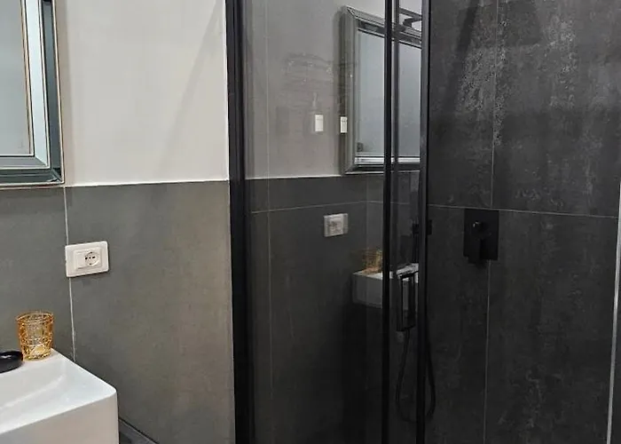 Alojamento de Acomodação e Pequeno-almoço Blq Speakeasy