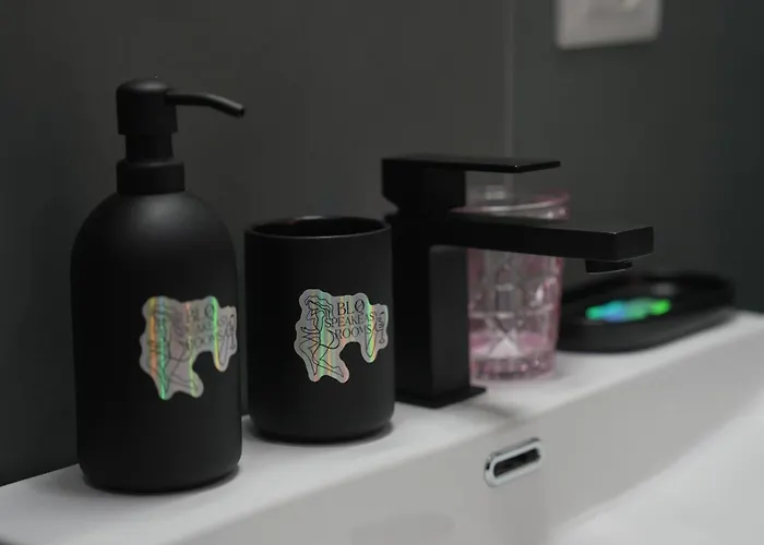 Blq Speakeasy Alojamento de Acomodação e Pequeno-almoço 4*